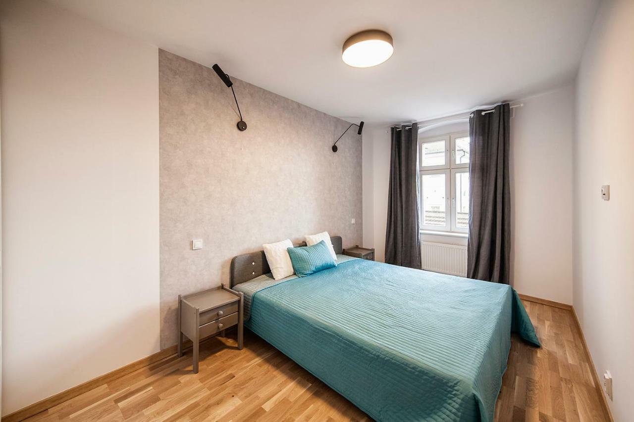 Apartamenty Torunskie Pod Krzywa Wieza Eksteriør bilde